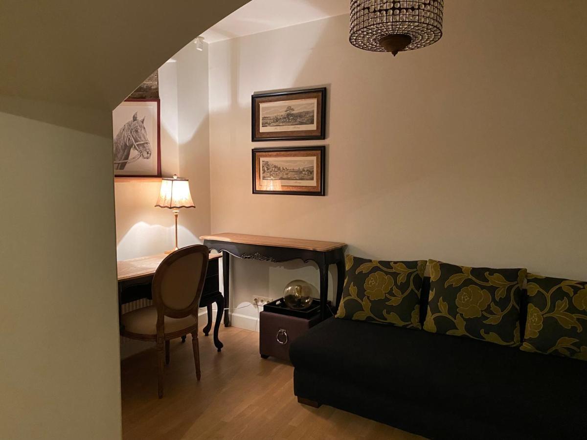 Exclusive Gaono Apartment In The Heart Of Old Town Vilna Exterior foto