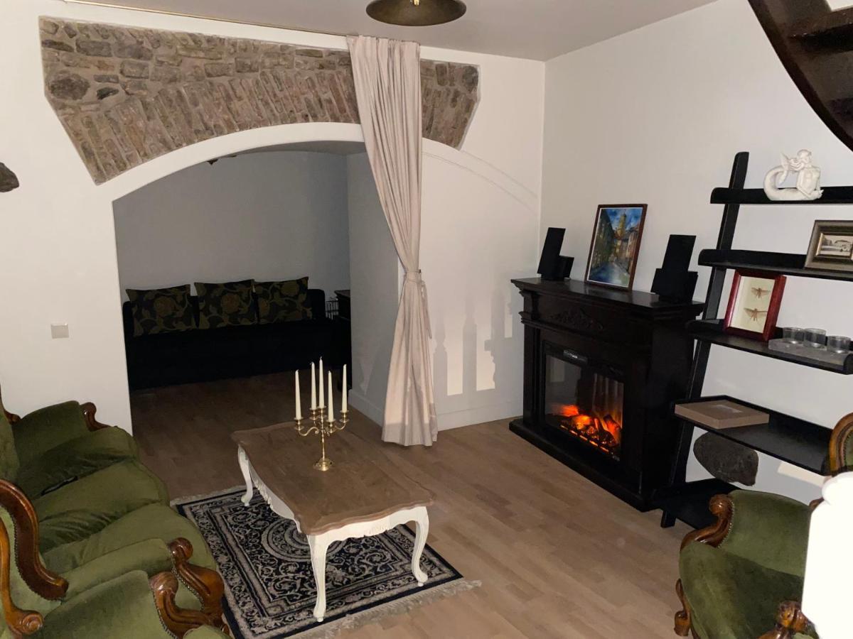 Exclusive Gaono Apartment In The Heart Of Old Town Vilna Exterior foto